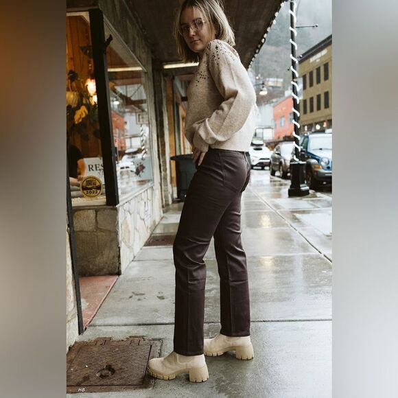 DL1961 EMILIE STRAIGHT IN DARK COCOA - Picture 2 of 15